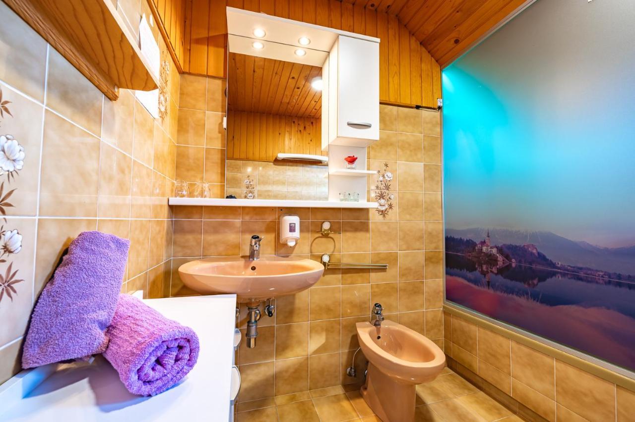 בגונג'ה נה גורנג'סקם Farm Stay Trlej מראה חיצוני תמונה